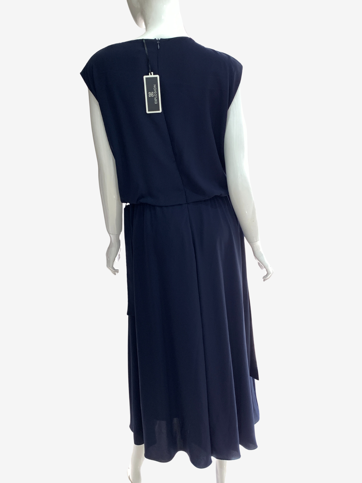 Robe fluide bleu nuit – Élégance minimaliste Maya Mode