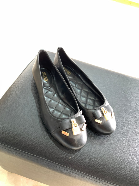 Ballerines noires à nœud doré – Sélection intemporelle Maya Mode