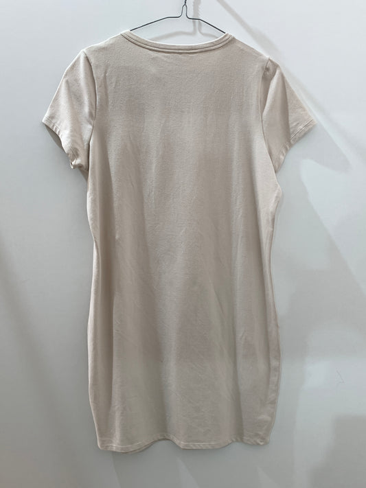 Robe beige minimaliste – Élégance naturelle Maya Mode