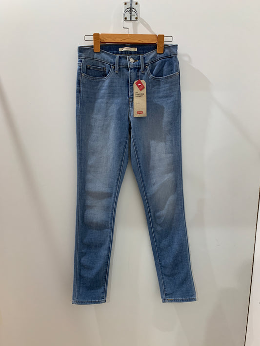 Jean bleu moyen – Modernité authentique Maya Mode