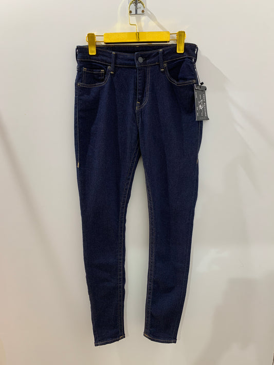 Jean bleu foncé – Silhouette Élégante Maya Mode