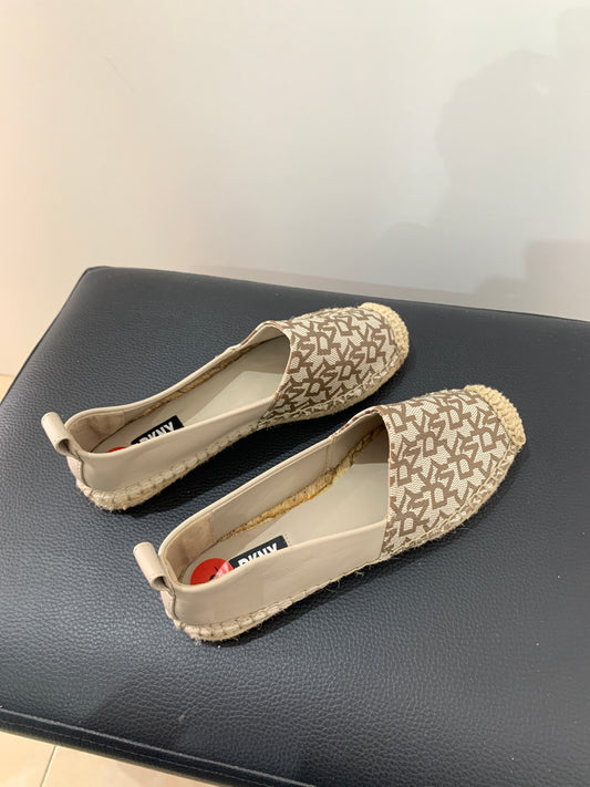 Espadrilles beiges tissées – Esprit Riviera Maya Mode