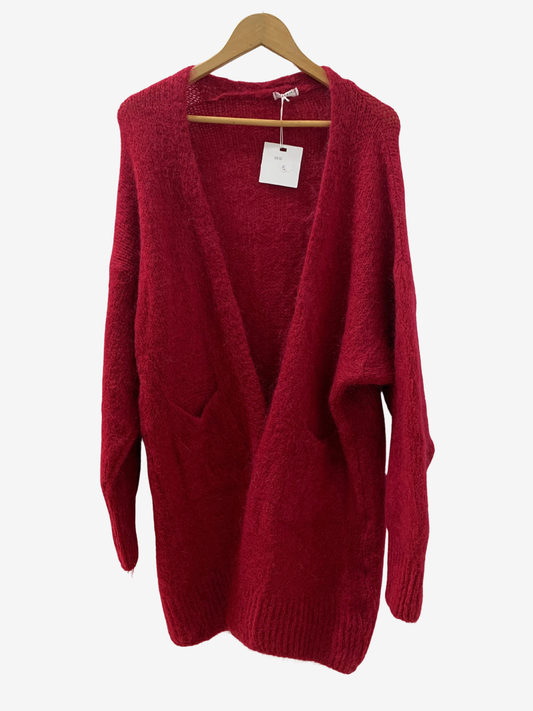 Cardigan “Rouge Élégance” – Maya Mode