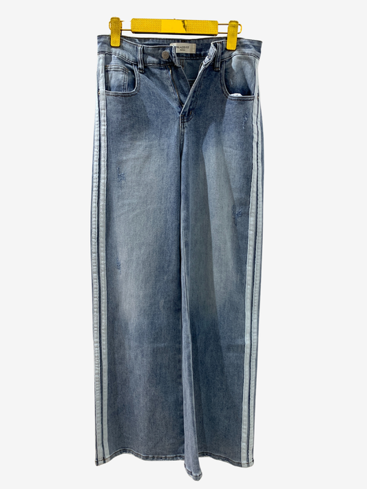 Jean “Casablanca Street” – Maya Mode